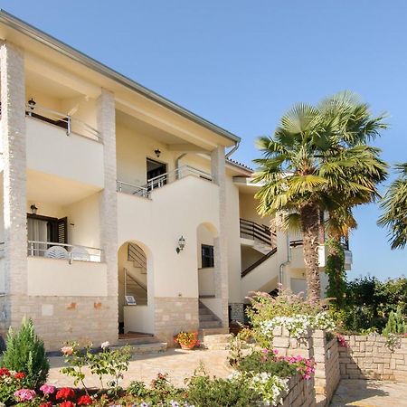 Apartmani Lorena Porec Ngoại thất bức ảnh