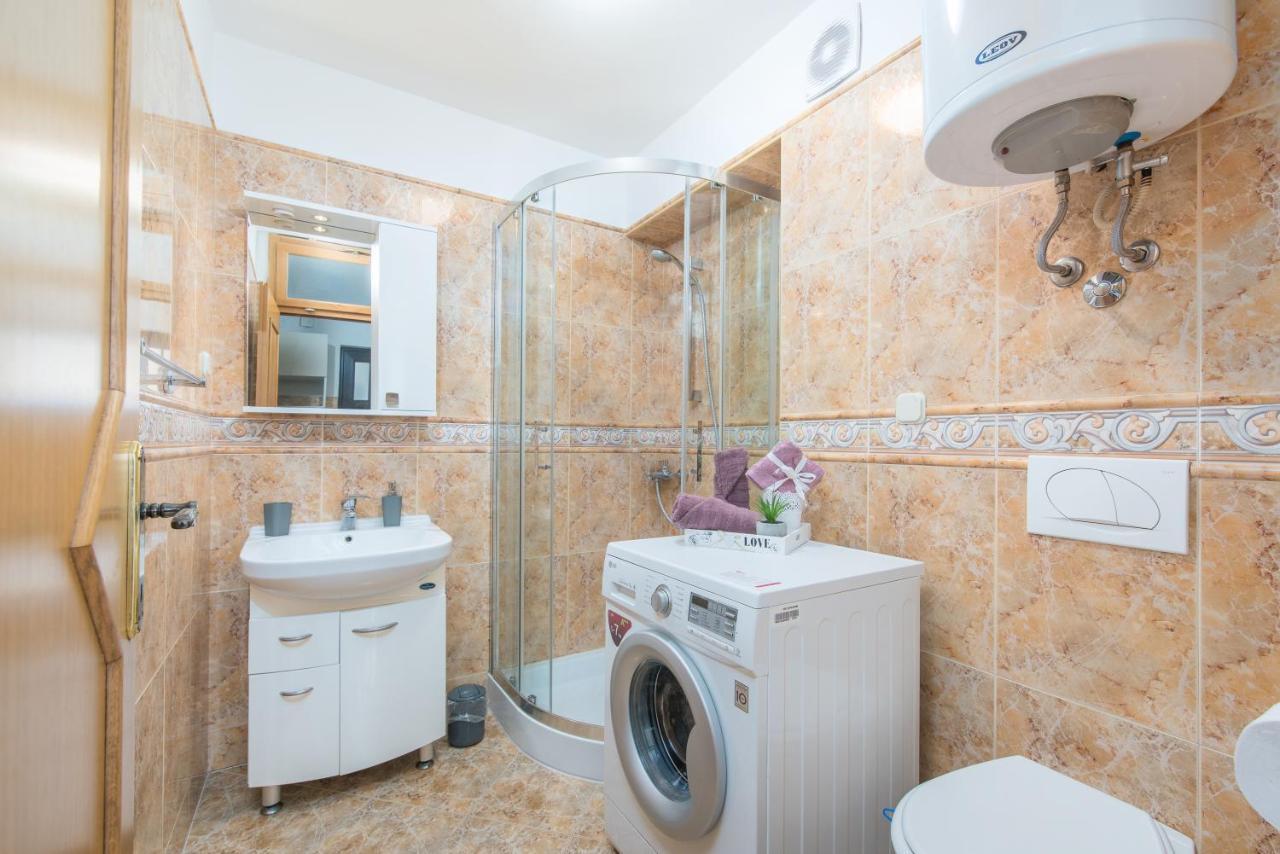 Apartmani Lorena Porec Ngoại thất bức ảnh