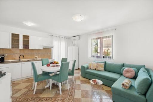 Apartmani Lorena Porec Ngoại thất bức ảnh